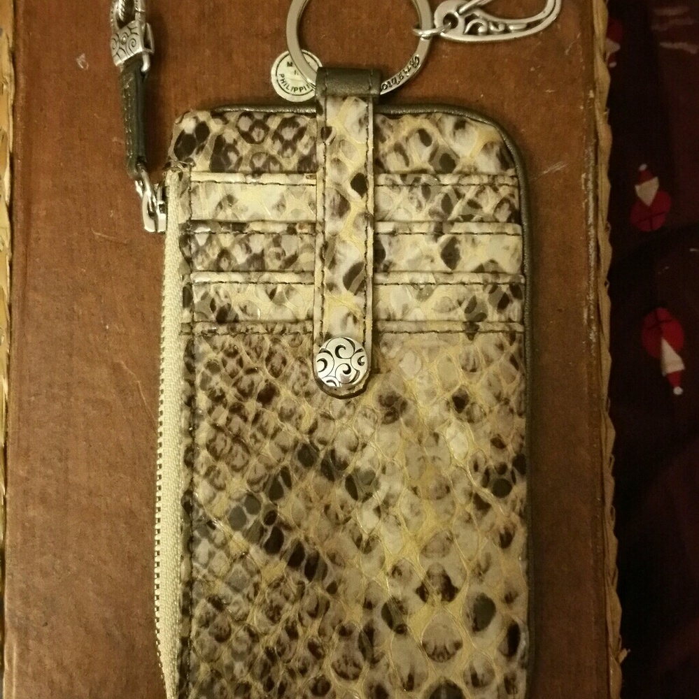 Brighton wallet
